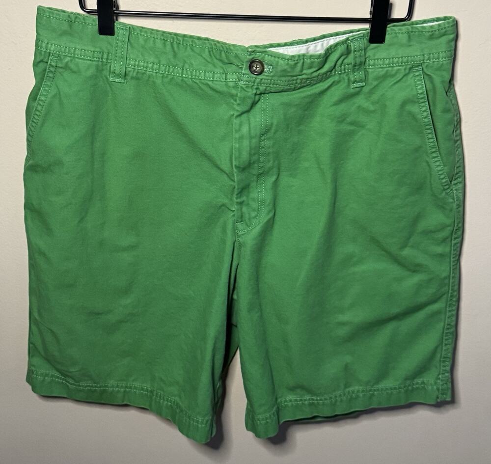 Izod Saltwater Green Shorts 36